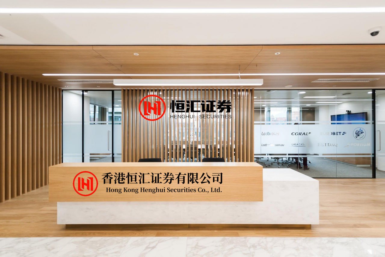 大鑫优配资讯 智能机器人时代：产业趋势与租赁解决方案